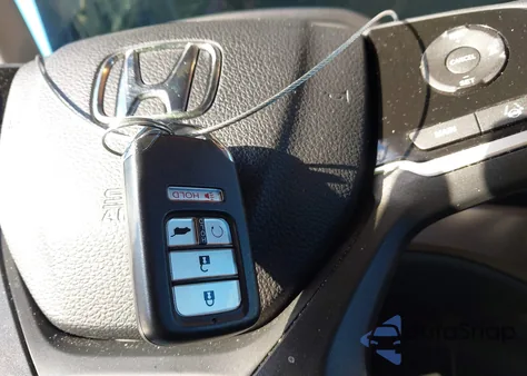 2021 Honda Pilot 2Wd Special Edition from USA, damaged, VIN 5FNYF5H20MB005257